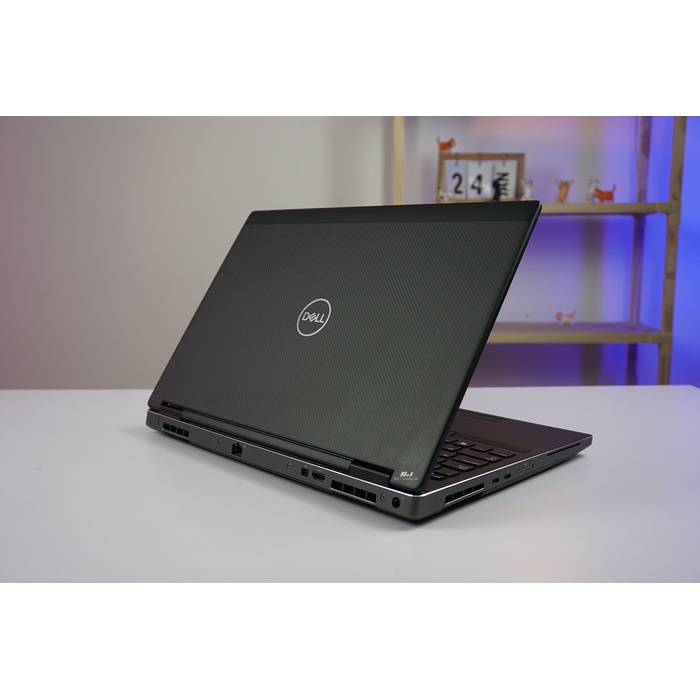 Dell Precision 7530 i5-8300H/Quadro P2000/RAM 16GB/SSD 256GB/15.6” FHD IPS